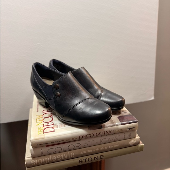 Clarks Women’s Navy Blue Ankle Boots - Picture 15 of 16